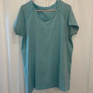 Lululemon swiftly tech short sleeve